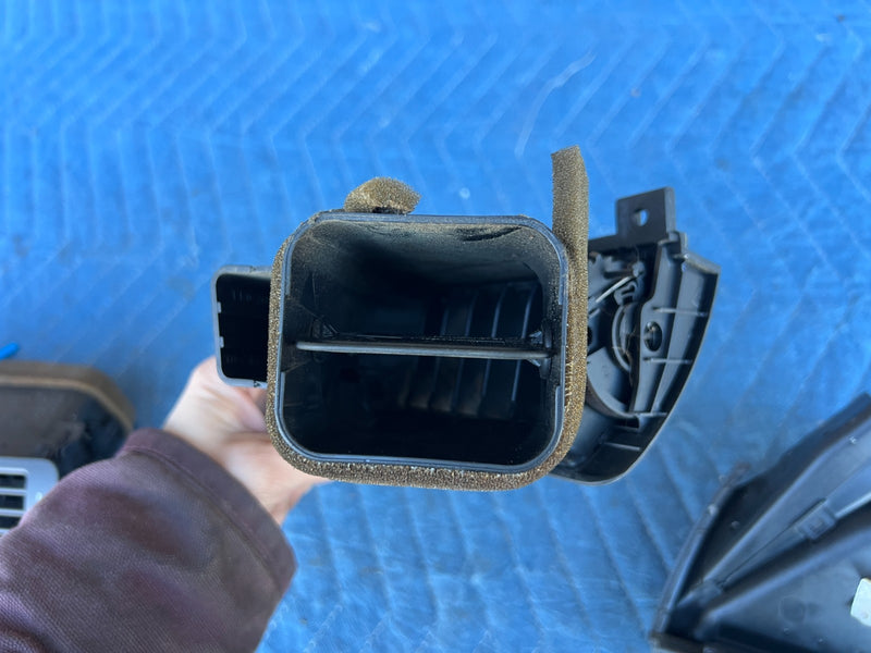2000-2005 BMW 330xi 325xi E46 Dash A/C Heat HVAC Air Vent Duct Set OEM #4777EM