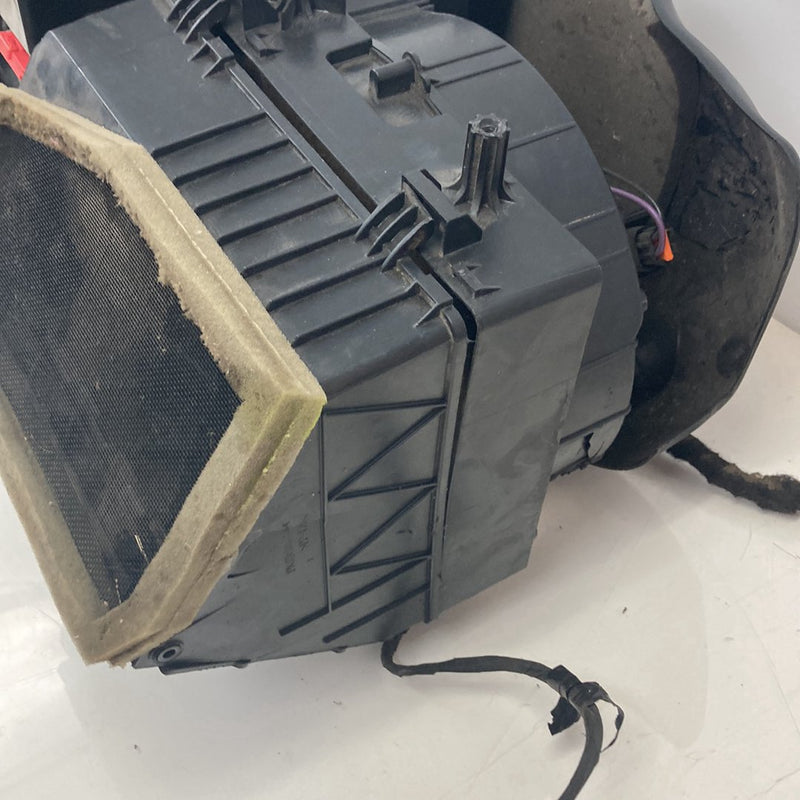 2007-2014 Chevrolet Silverado GMT900 HVAC Box Heater Core 22986273 OEM #5334M