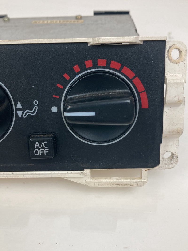 1992 Volvo 940 944 - HVAC Climate Control PN: 3522217W143K