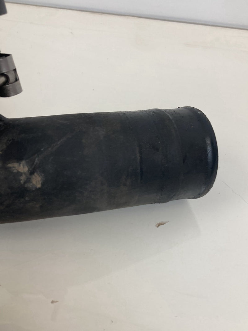1992 Volvo 940 944 - Intercooler Pipe PN: 3547919 5147