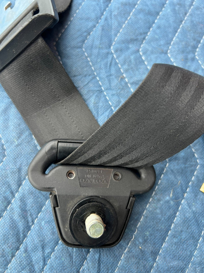 1986-1993 Volvo 240 245 Wagon Rear Driver LH Seat Belt Retractor OEM #4048EM