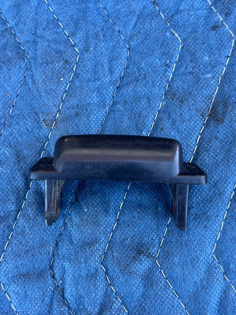 1986-1993 Volvo 240 244 245 License Plate Light Lamp Assembly 12933R4 OE #4170EM