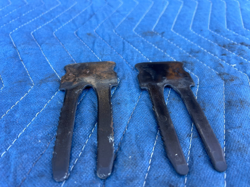 1986-1993 Volvo 240 244 245 Dash Wiring Harness Retaining Clips OEM #4169EM