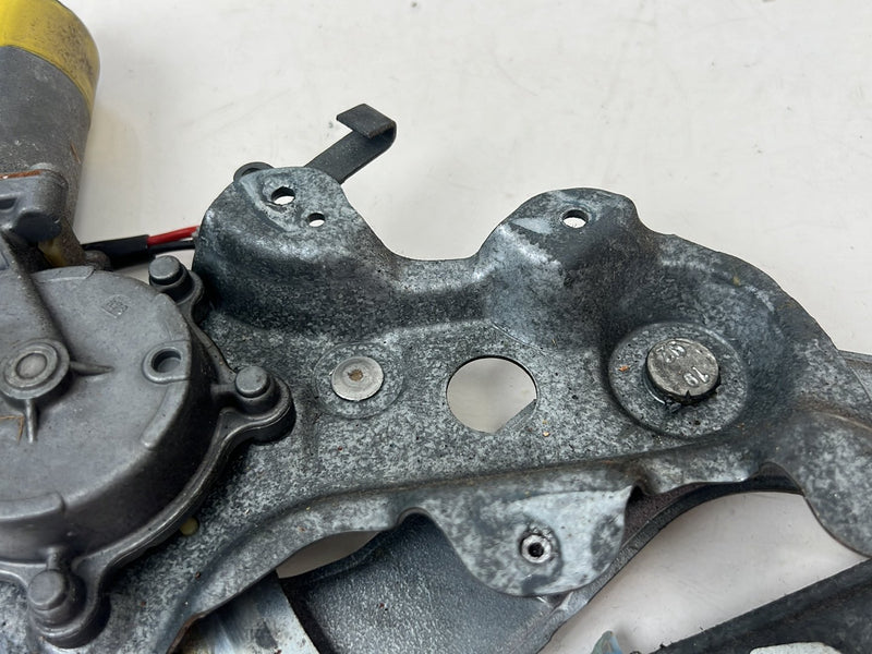 1990-1992 Volvo 740 745 940 Wagon Rear Right Window Regulator Motor OEM #5975EM