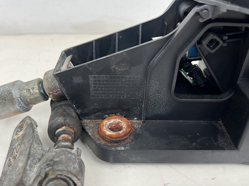 1998-2000 Volvo V70 S70 Automatic Shifter Assembly OEM