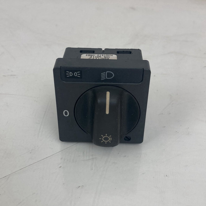 1998-2000 Volvo V70 Headlight Switch Knob 8601773 OEM #5158M