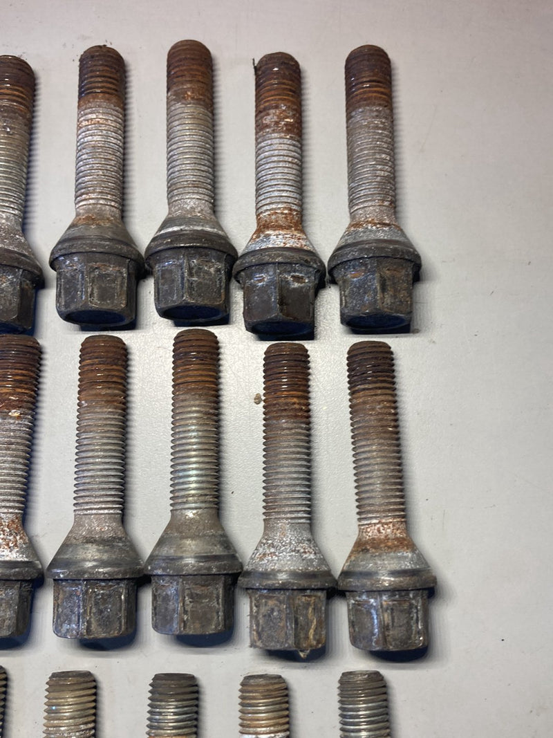 2003-2007 BMW 545i E60 Lug Bolts Complete Set Nuts Extra Long OEM #4995M
