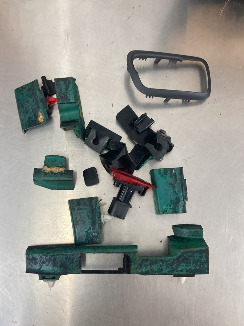 1998-2000 Volvo V70 Door Card Set of 4 Black Wagon 9425690 9425697 OEM #5222M