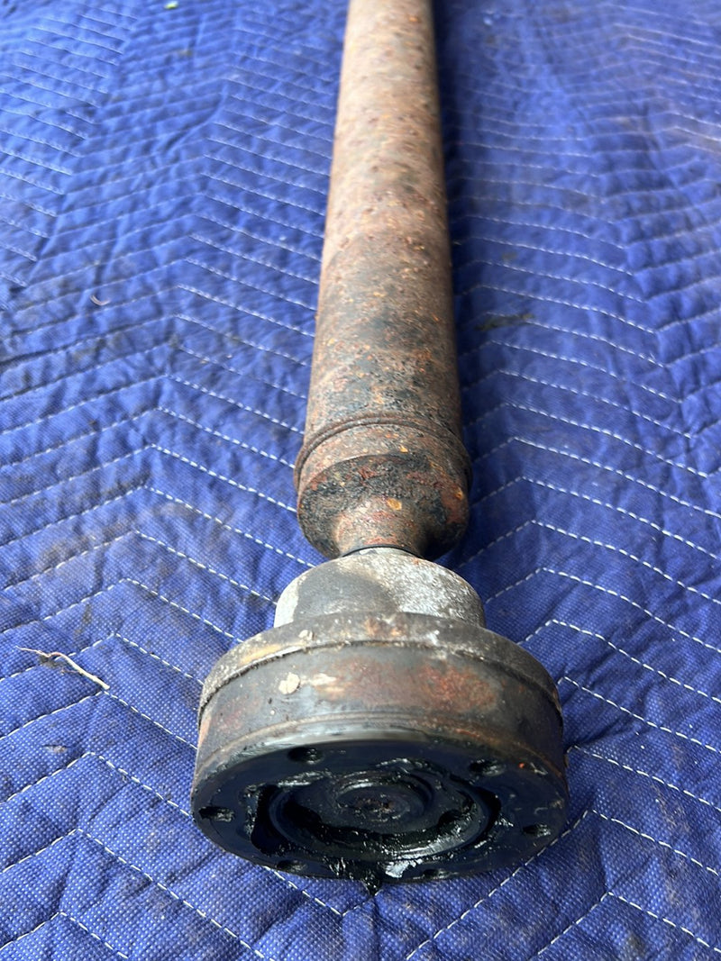 1996-2003 Audi S8 D2 A8 AWD Auto Trans Center Driveshaft w/ Flex Joint OEM #6370EM