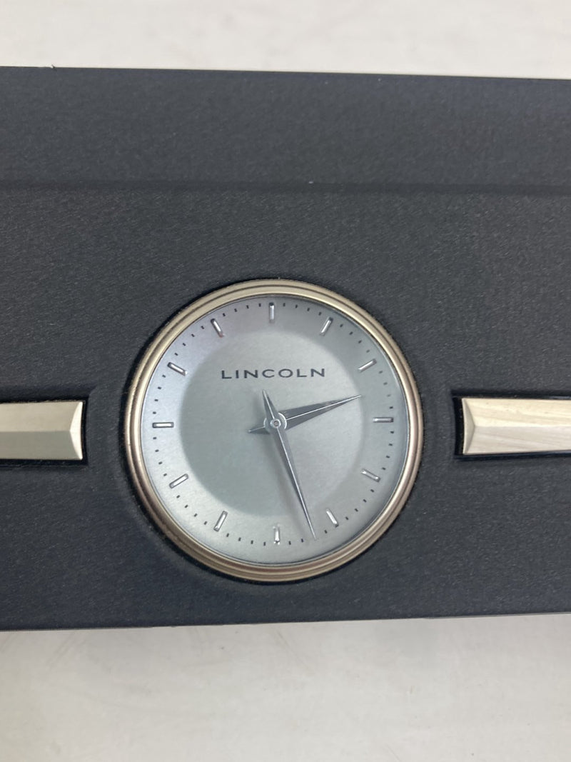 2002-2005 Lincoln Town Car Signature Clock VP3W1F-15000-AD OEM #5127M