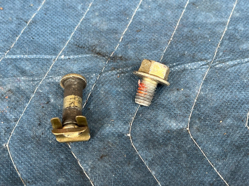 1989-1995 Volvo 740 940 Sedan Brake Booster Inner Bolt Hardware OEM #3801EM