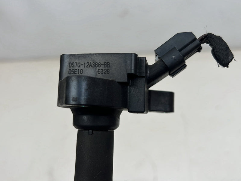 2017-2019 Ford Escape Ignition Coil DS7G-12A366-BB OEM
