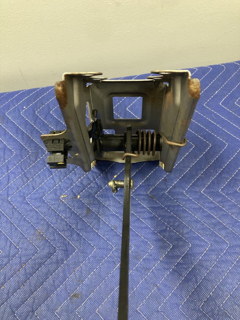 1998-2005 Land Rover Freelander Brake Pedal Assembly Automatic OEM #3006M