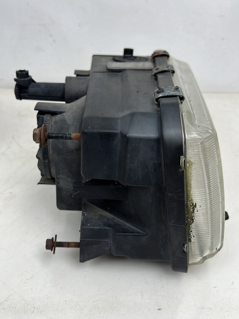 1993-1997 Volvo 850 Left & Right Headlight Assembly w/ Turn Signal Set OEM