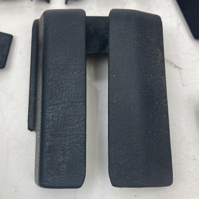1998-2000 Volvo V70 Seat Trim Black Front 6818847 3539682 6818848 OEM #5211M