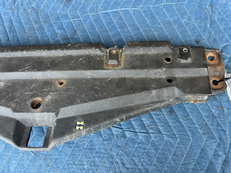 1989-1995 Volvo 740 940 Front Radiator Upper Support Panel 1355330 OEM #3719EM