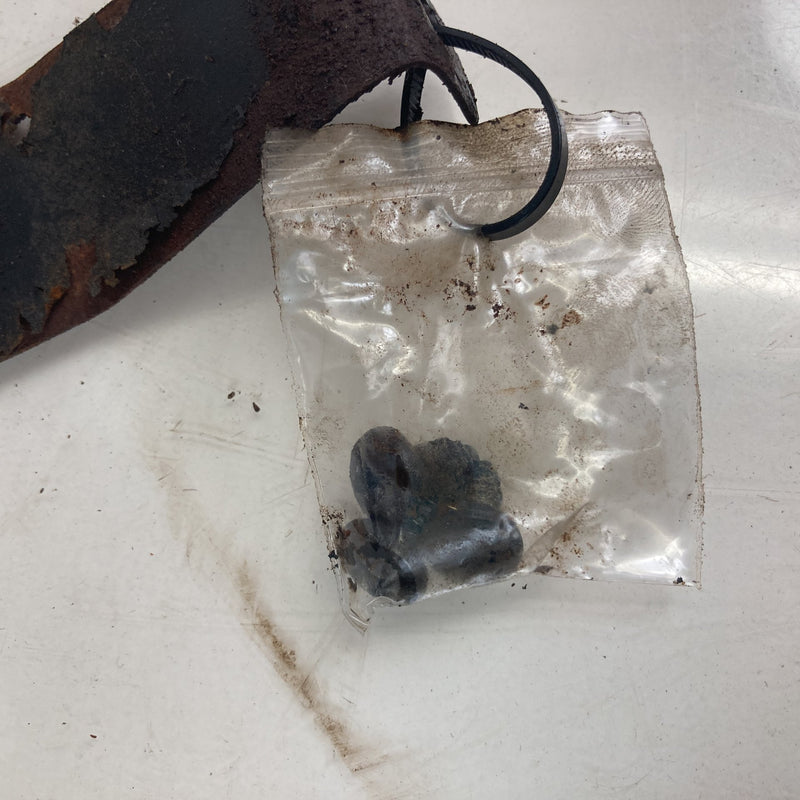 1981-1985 Volvo 240 245 Wiper Motor Bracket 1215161 OEM