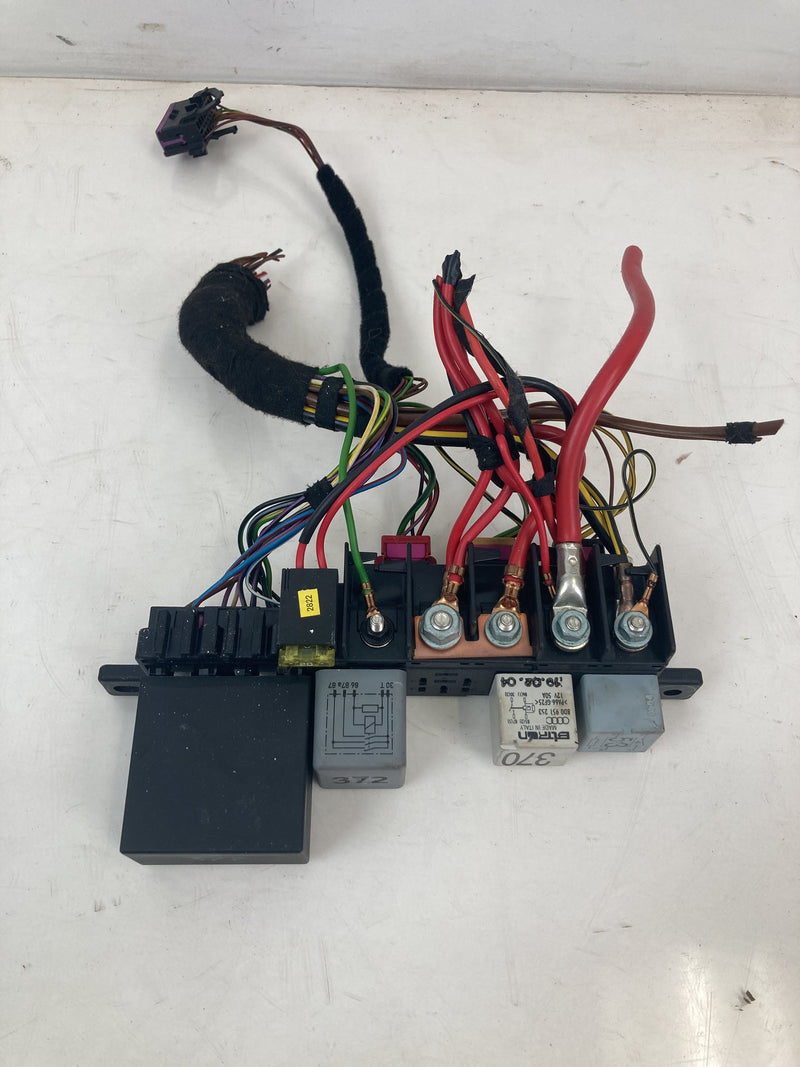 2001-2005 Volkswagen Passat Fuse Relay Bracket #5529M