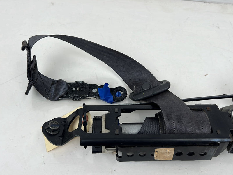 2004-2007 Volvo S60R V70R Front Driver Left Seat Belt Retractor OEM #5817EM