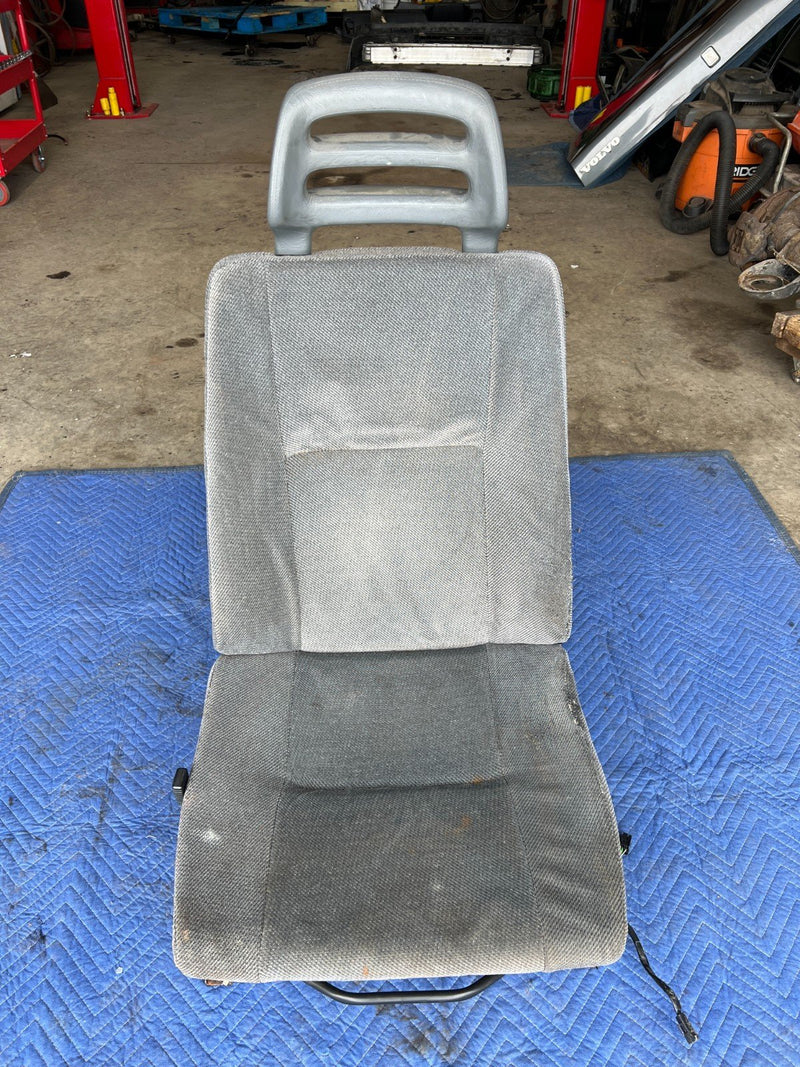 1989-1995 Volvo 740 940 Sedan Front Driver Left LH Cloth Seat Gray OEM #3647EM