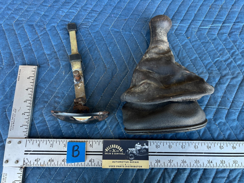 1983-1985 Porsche 944 Gear Shift Selector Knob Lever Assembly w/ Boot OEM#2460EM