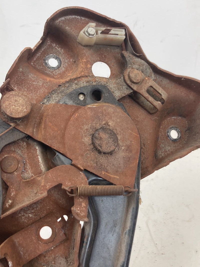 1988 Chevrolet Silverado 1500 GMT400 - Emergency Brake Pedal