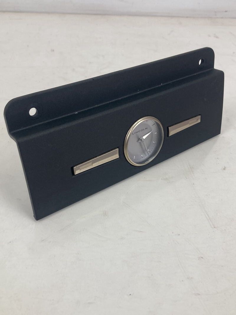 2002-2005 Lincoln Town Car Signature Clock VP3W1F-15000-AD OEM #5127M