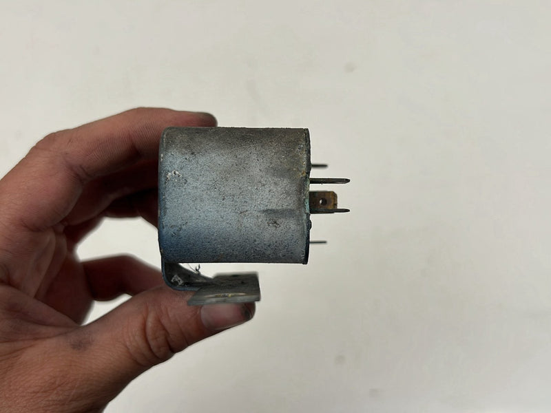 1975-1980 Volvo 244 240 Headlight Relay Sensor R601323 OEM #5415EM