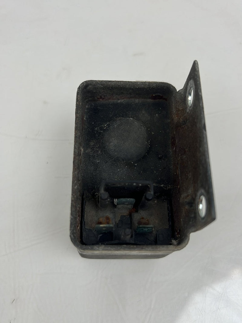 1975-1980 Volvo 244 240 Alternator Voltage Regulator 1234519 OEM #5333EM