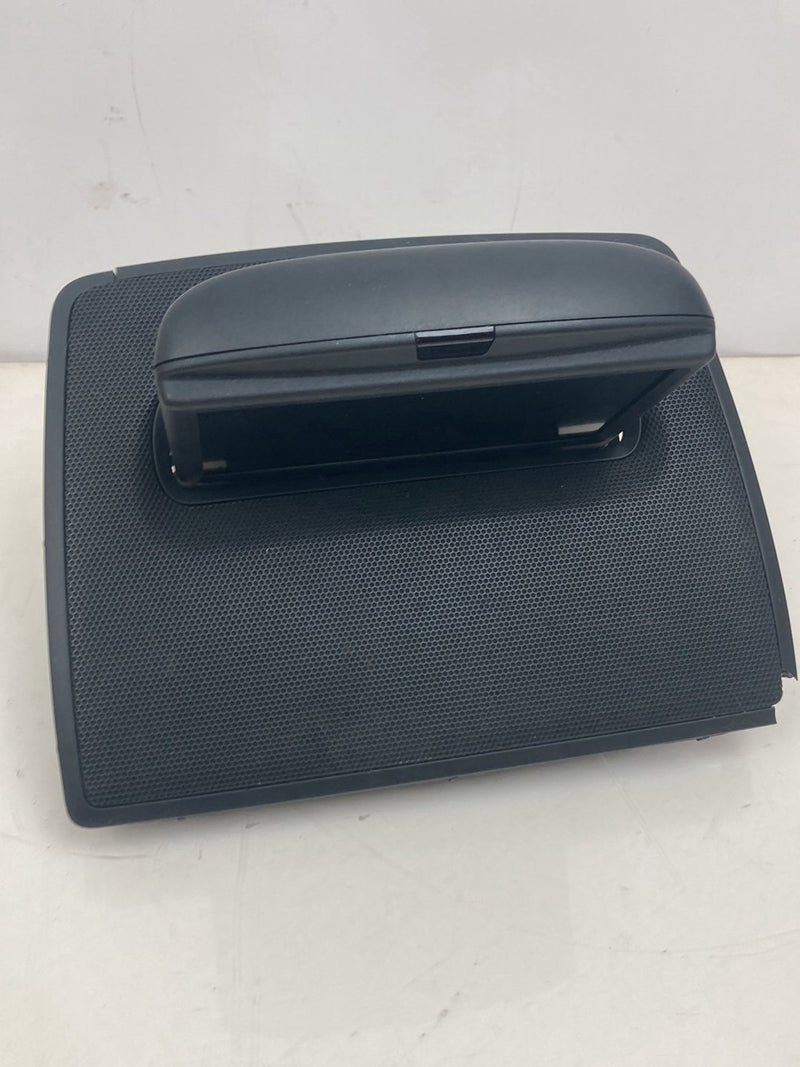 2005 Volvo XC90 Display Screen DVD Assembly Front Dash 30656245 DU-P23 #4843M