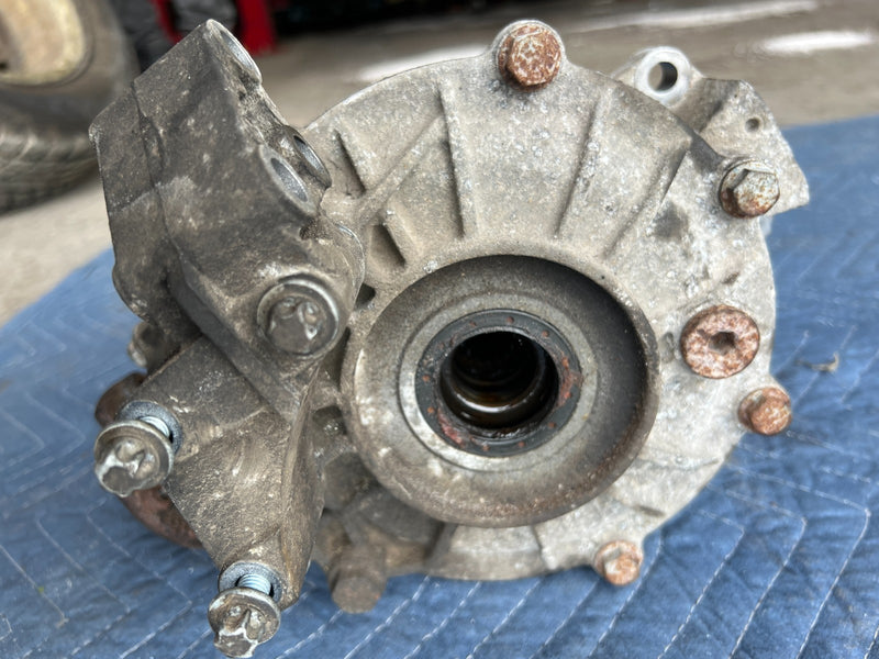 1998-2003 Mercedes W210 E320 Wagon Transfer Case Assembly Angle Gear OEM #4716EM