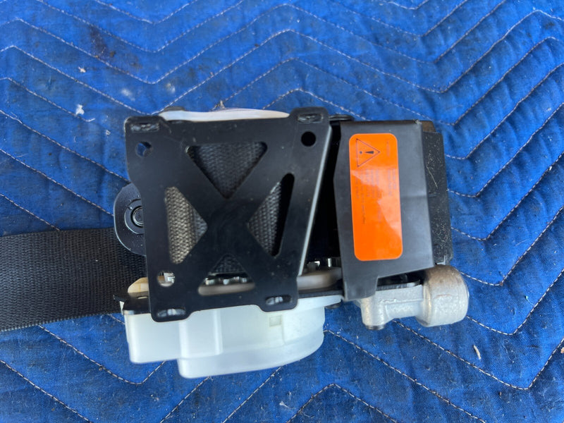 2011-2013 BMW X5 X5M E70 Front Driver Left LH Seat Belt Retractor OEM #2155EM