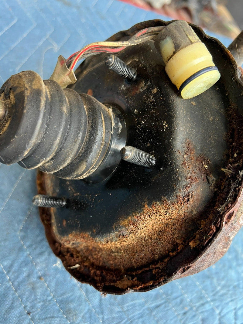 1985-1988 Suzuki Samurai SJ413 Brake Hydraulic Booster OEM #2329CN