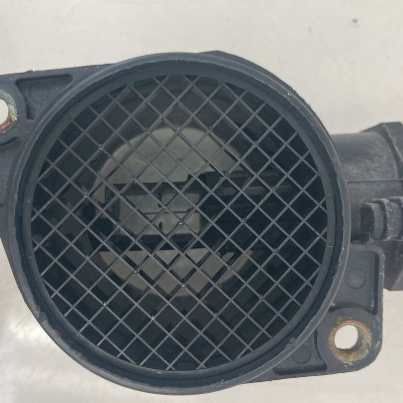 1998-2000 Volvo V70 Mass Air Flow Meter MAF 107 MM112DCA10270 OEM #5185M