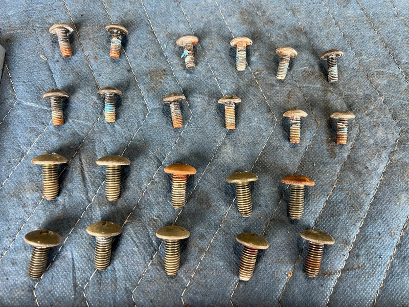 1985-1988 Suzuki Samurai SJ413 Hardware Flywheel Bolts Set 6 09103-10068 OEM