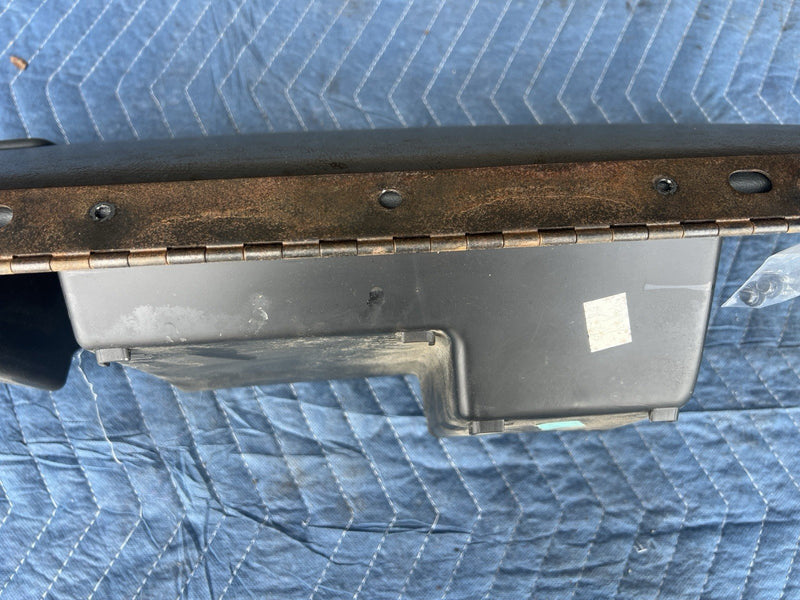 1999-2002 Chevy Silverado GM 1500 2500 Gray Glove Box Compartment OEM #1731CN
