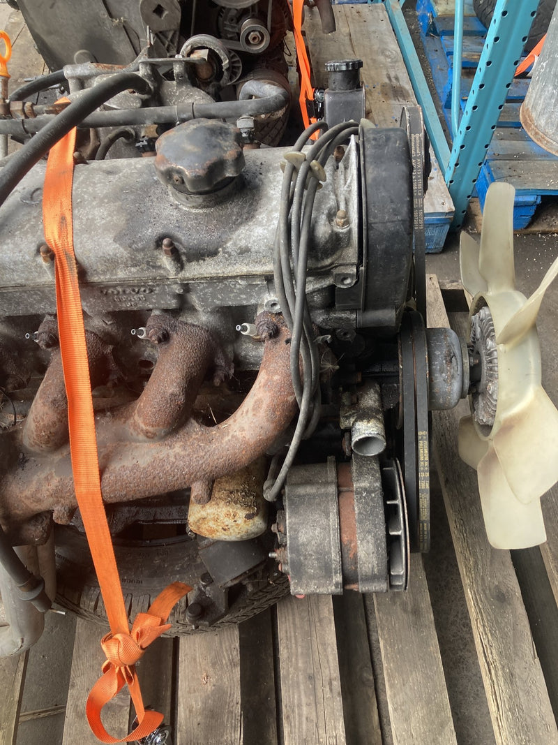 1981-1985 Volvo 240 245 4 Cyl B21F Engine Assembly 1000160 OEM