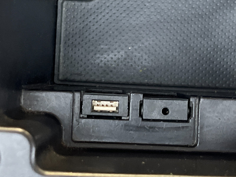 2012-2015 Chevy Cruze USB Auxiliary Interface Cubby Console 95080436 OEM #2198CN