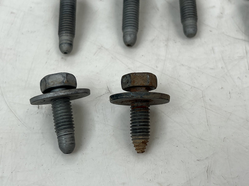 2007-2013 Chevrolet Silverado GMC Sierra Fender Mount Bolt Hardware OEM #6817EM