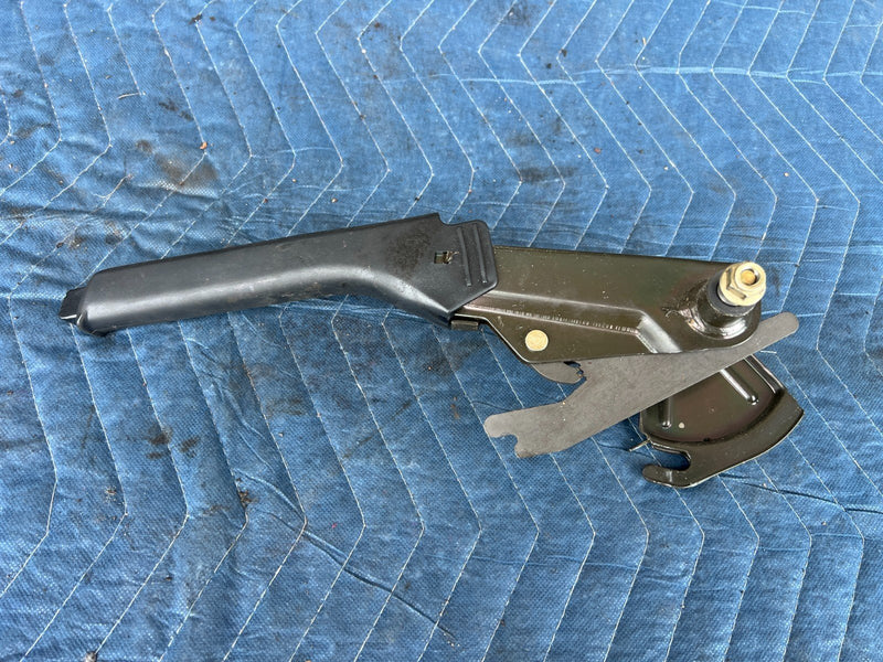 1989-1995 Volvo 740 940 Sedan Parking Brake Lever Assembly OEM #3706EM