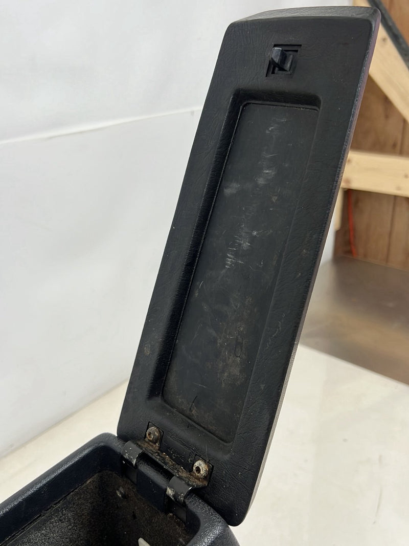1990-1992 Volvo 740 745 940 Center Console Storage Arm Rest Black OEM #5843EM