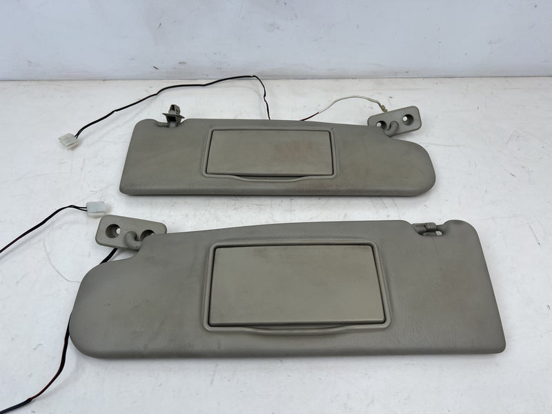 1998-2000 Volvo S70 V70 XC Sun Visor Shade Pair w/ Illumination Tan OEM #6837EM