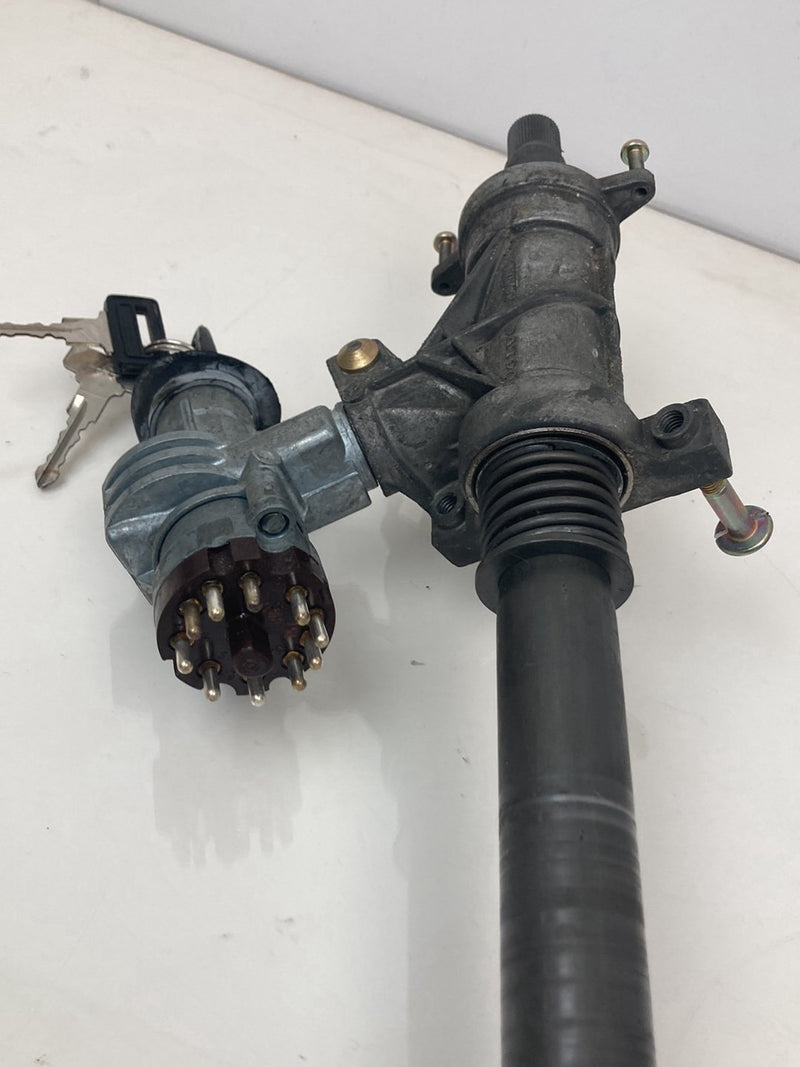 1992 Volvo 940 944 - Steering Shaft PN: 1329987 681915