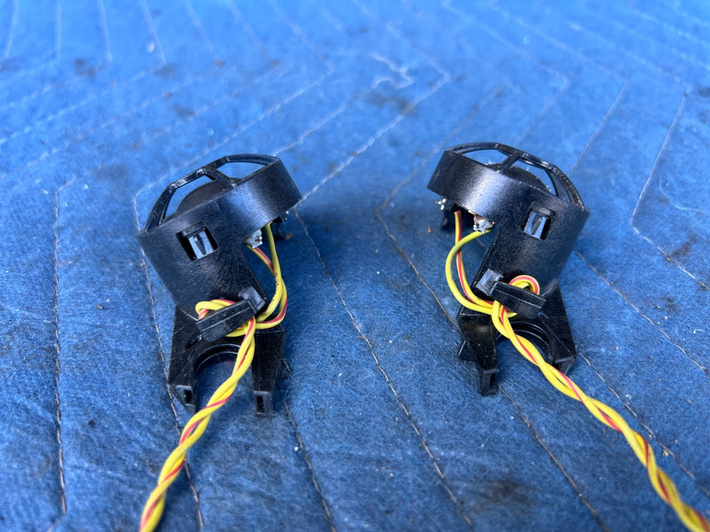 2000-2005 BMW 330xi 325xi E46 Front Right & Left Door Speaker Tweeter OE #4798EM