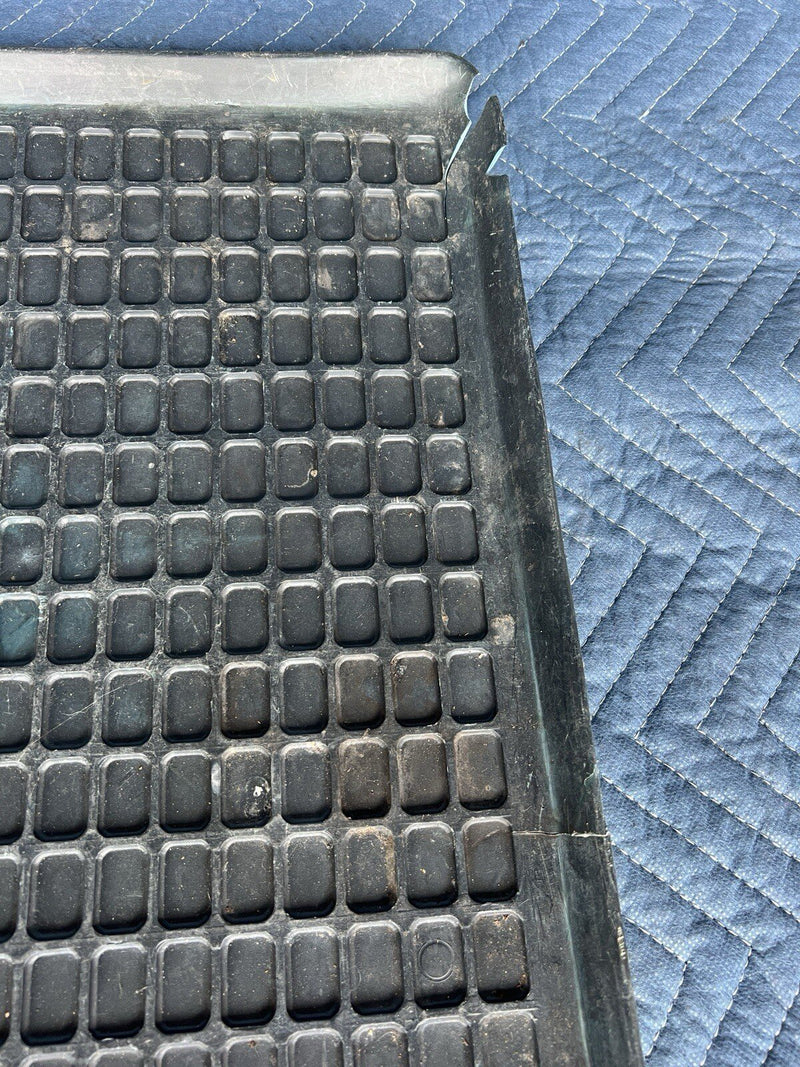 1986-1993 Volvo 240 244 245 Set of 4 Waffle Molded Floor Mat All Weather #3639E
