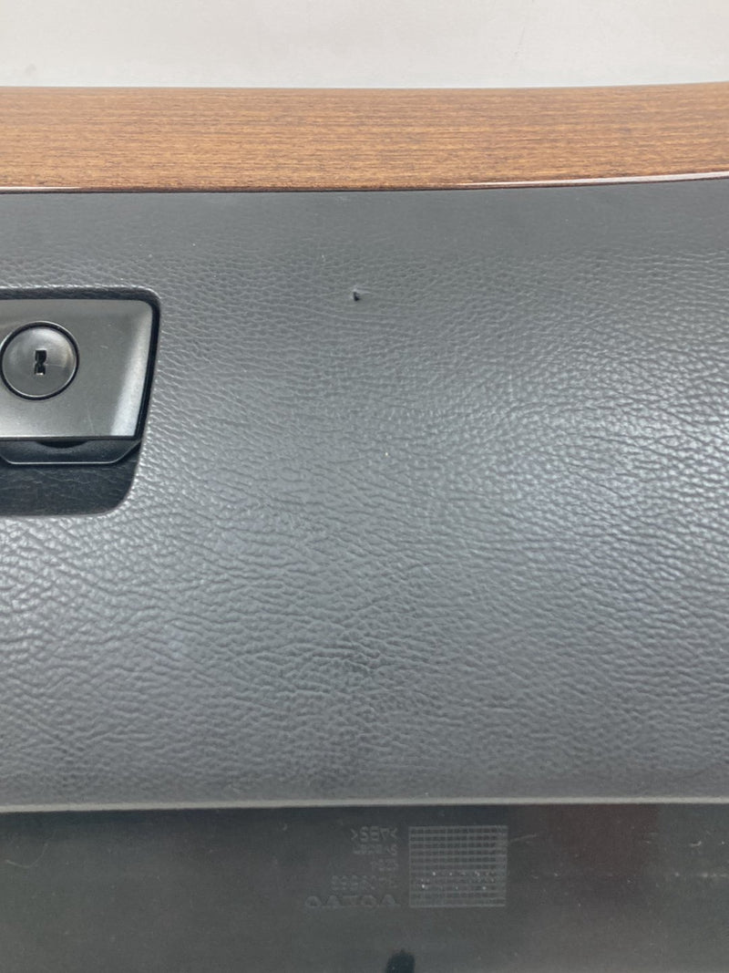 2005 Volvo XC90 I 275 Glove Box Assembly Black Wood 3409421 39980451 OEM #4841M