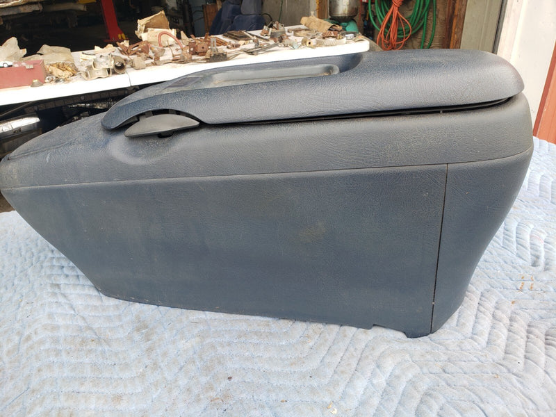 1988-1998 Chevy GMC GM 1500 C/K Center Console Storage Armrest OEM #1065CN