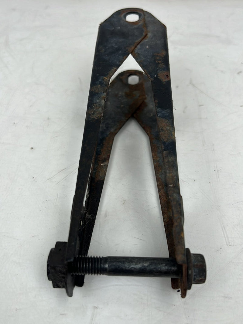 1993-1997 Volvo 850 Upper Engine Torque Rod Mount Bracket OEM