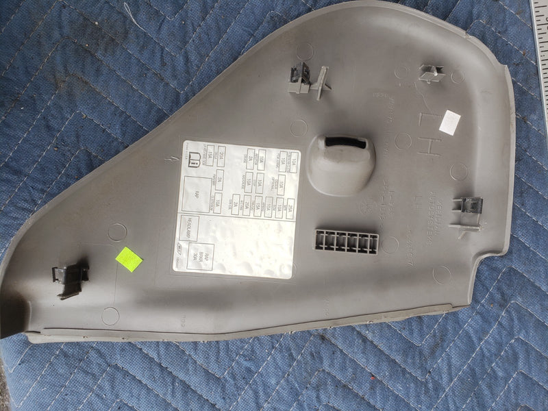 2000-2005 Chevy Impala Right & Left Fuse Box Cover Trim Pair 10326006 OE #2166CN