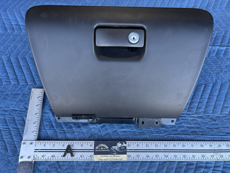 1998-2003 Jaguar XJR XJ8 4.0L Supercharged Black Glove Box Assembly OEM #4570E